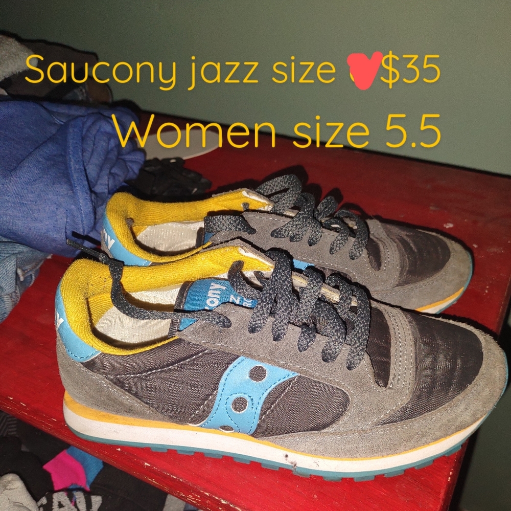 Saucony Jazz shoes